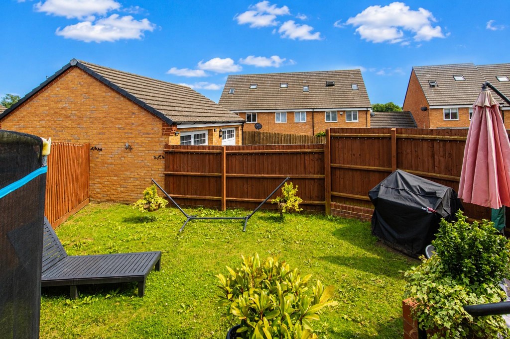 Images for Finedon Road, Burton Latimer EAID:oscarjamesapi BID:2
