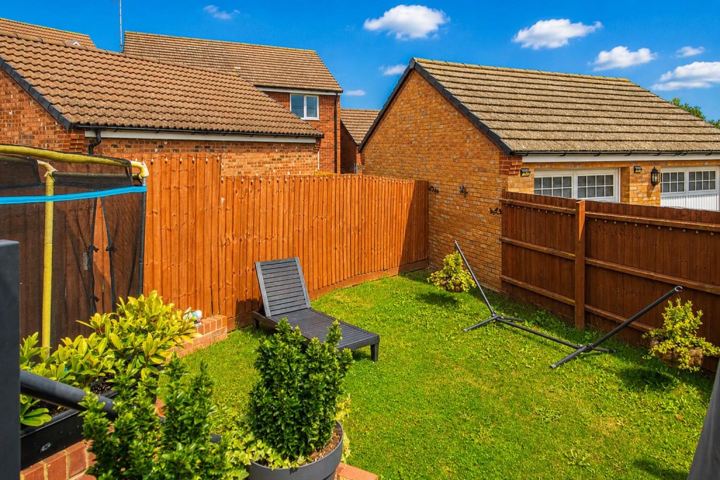 Images for Finedon Road, Burton Latimer EAID:oscarjamesapi BID:2