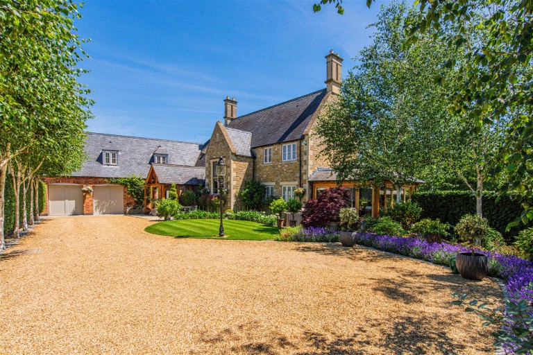 Butlers Manor, Pytchley Road, Orlingbury - EAID:oscarjamesapi, BID:3