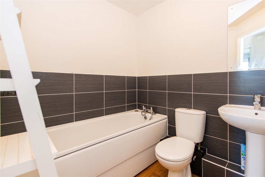 Images for Tyne Way, Rushden EAID:oscarjamesapi BID:2