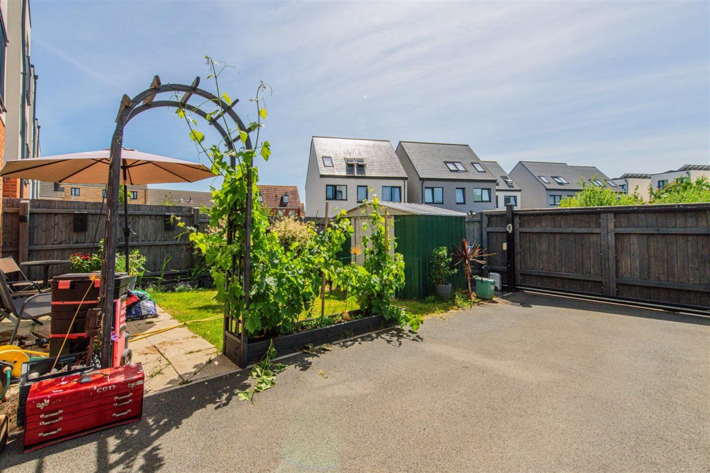 Images for The Avenue, Corby EAID:oscarjamesapi BID:4