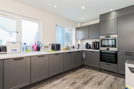 Images for The Avenue, Corby
