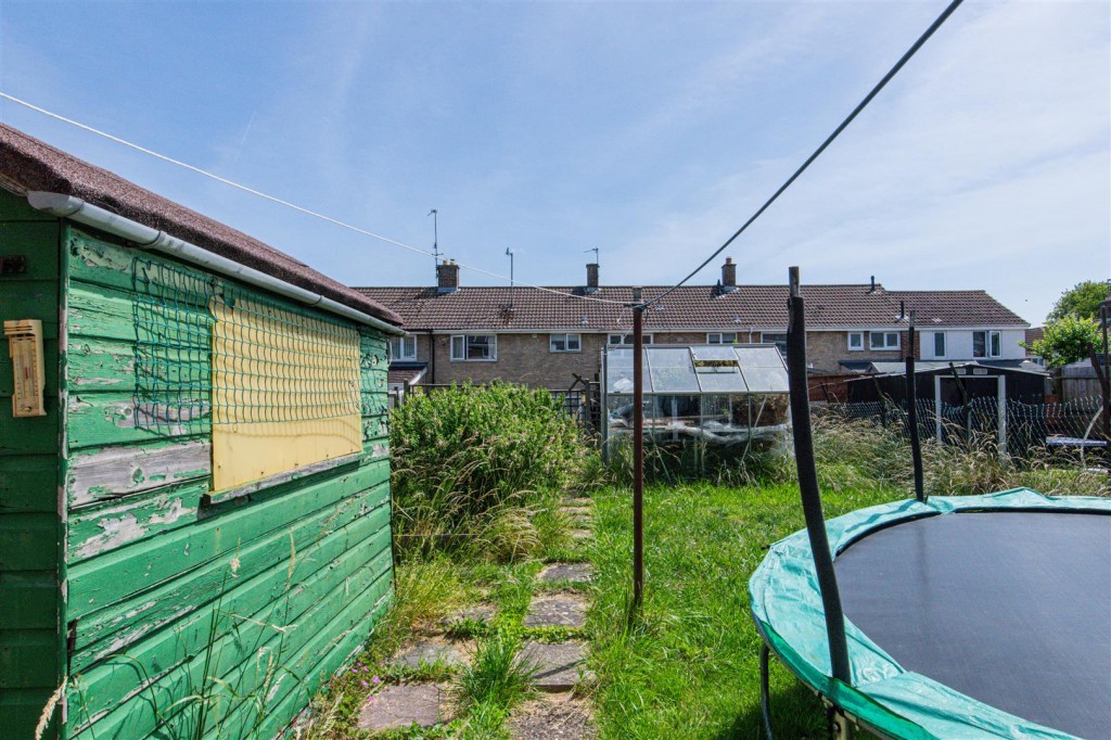 Images for Farmstead Road, Corby EAID:oscarjamesapi BID:4