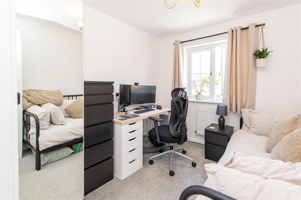 Images for Randall Close, Irthlingborough EAID:oscarjamesapi BID:8