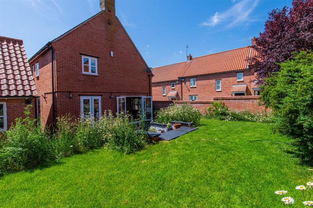 Images for Padmans Close, Mawsley, Kettering EAID:oscarjamesapi BID:2