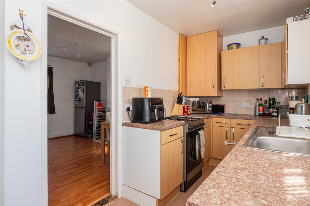Images for Pleydell Road, Northampton EAID:oscarjamesapi BID:1