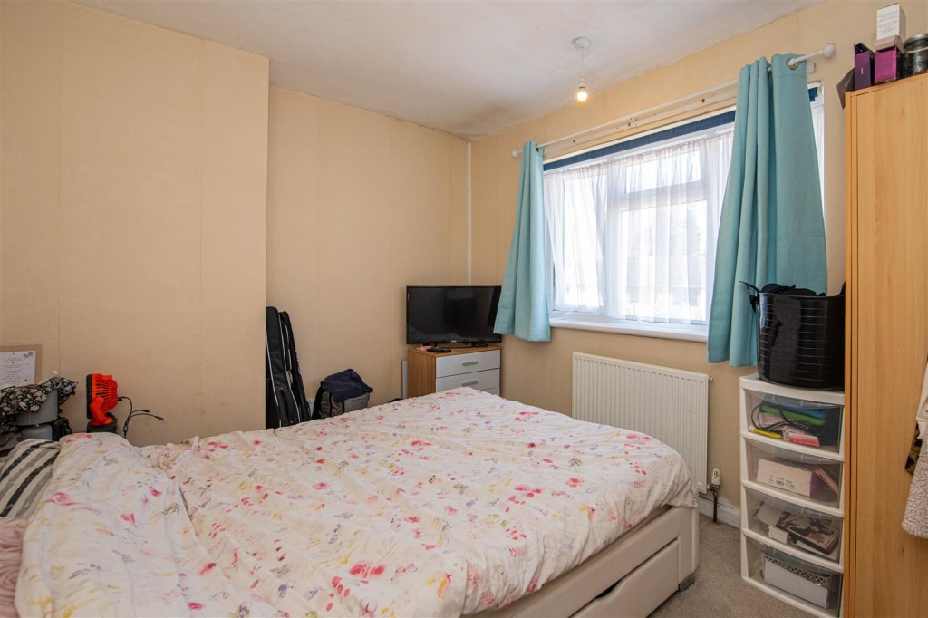 Images for Pleydell Road, Northampton EAID:oscarjamesapi BID:1