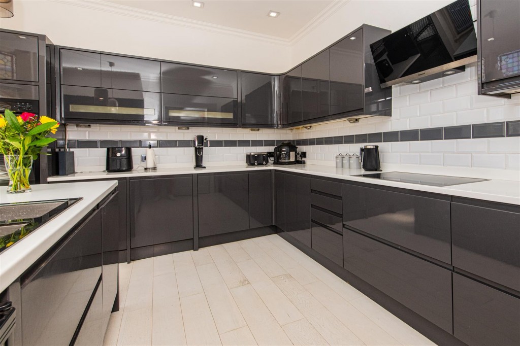 Images for Northampton Road, Market Harborough EAID:oscarjamesapi BID:5