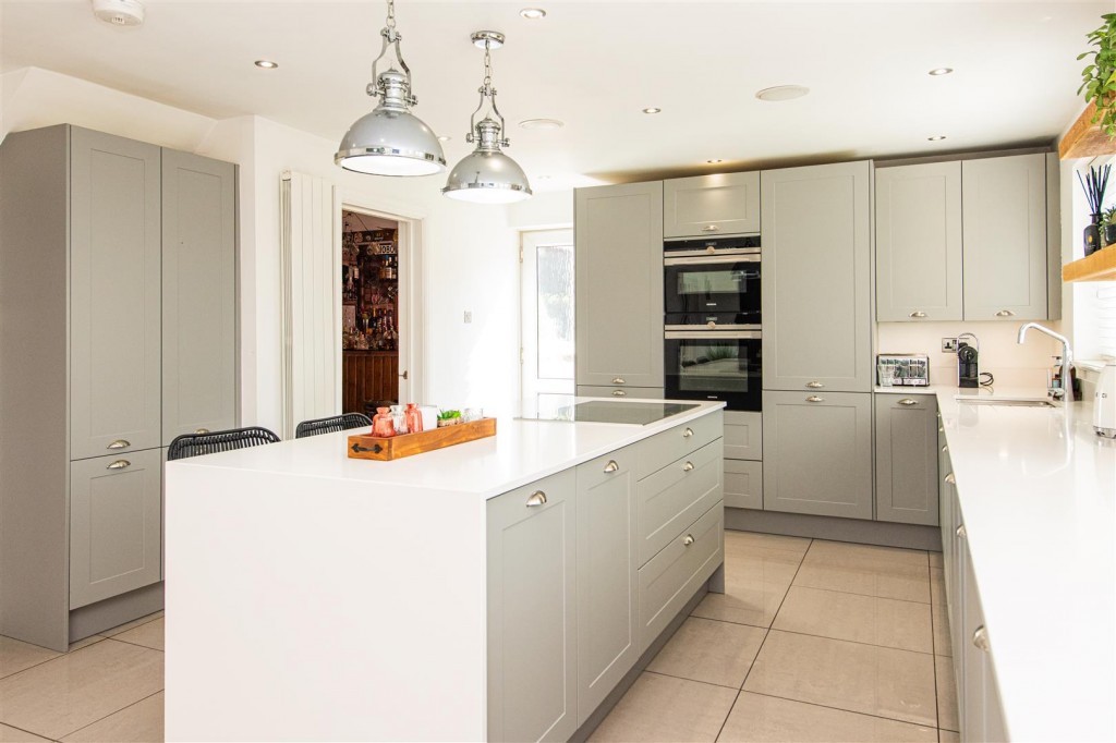 Images for Court Drive, Kettering EAID:oscarjamesapi BID:2