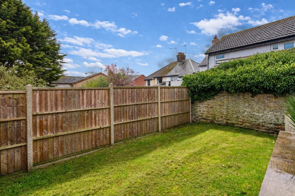 Images for Plough Close, Rothwell, Kettering EAID:oscarjamesapi BID:2