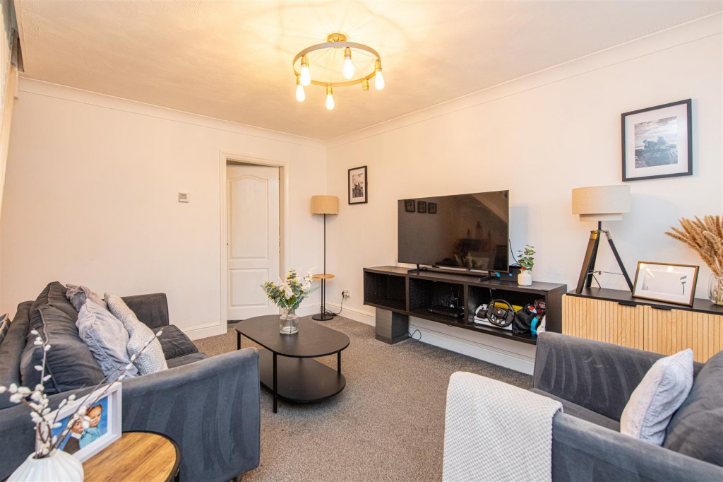 Images for Plough Close, Rothwell, Kettering EAID:oscarjamesapi BID:2