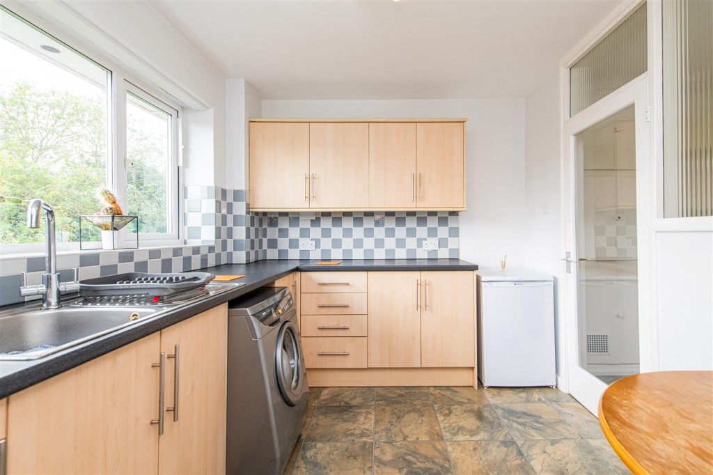 Images for Greenhill Road, Kettering EAID:oscarjamesapi BID:2