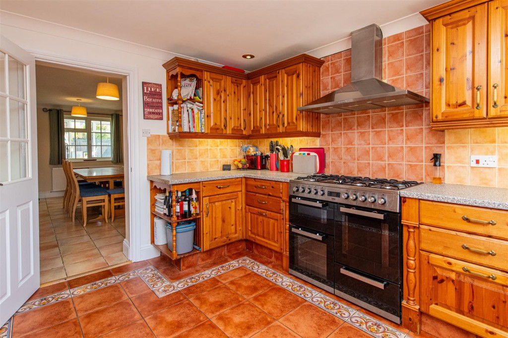 Images for Davis Close, Rothwell, Kettering EAID:oscarjamesapi BID:2
