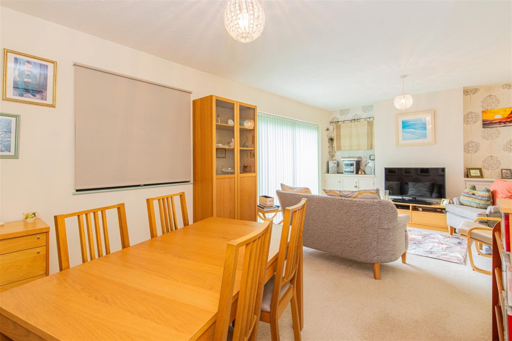 Images for Crocket Close, Northampton EAID:oscarjamesapi BID:1