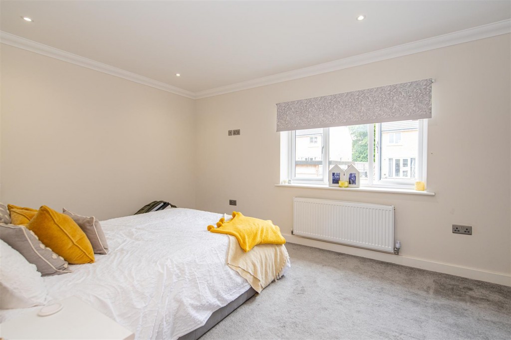 Images for Cherwell Drive EAID:oscarjamesapi BID:2