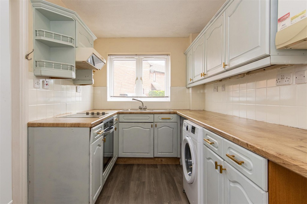 Images for Kenilworth Drive, Kettering EAID:oscarjamesapi BID:2