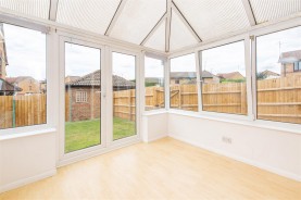 Images for Kenilworth Drive, Kettering