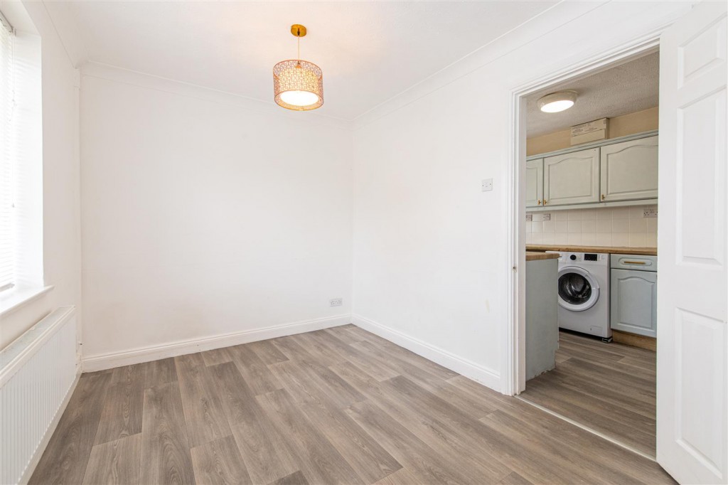 Images for Kenilworth Drive, Kettering EAID:oscarjamesapi BID:2