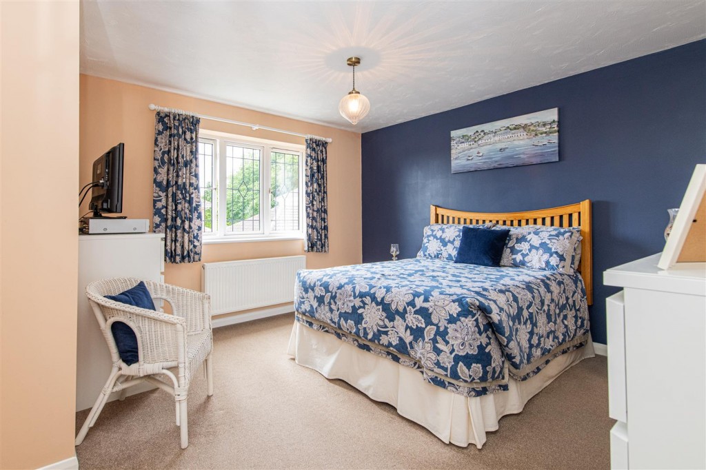 Images for Mead Road, Kettering EAID:oscarjamesapi BID:2