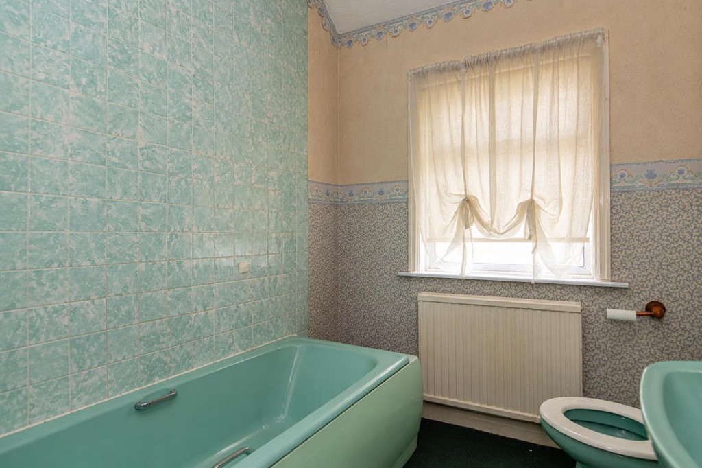 Images for Rockingham Road, Kettering EAID:oscarjamesapi BID:2