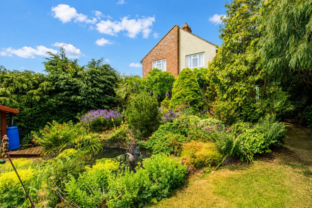 Images for Rockingham Road, Kettering EAID:oscarjamesapi BID:2
