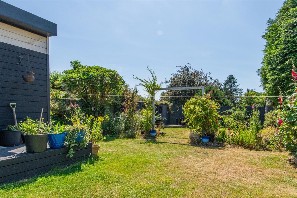 Images for Bridle Road, Burton Latimer EAID:oscarjamesapi BID:3