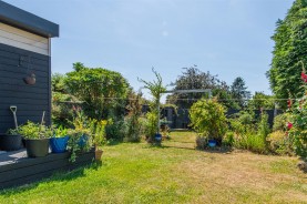 Images for Bridle Road, Burton Latimer