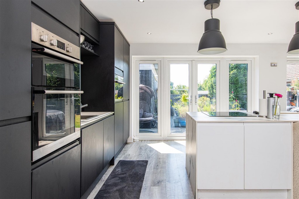 Images for Bridle Road, Burton Latimer EAID:oscarjamesapi BID:3