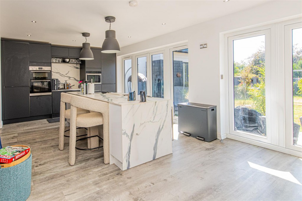 Images for Bridle Road, Burton Latimer EAID:oscarjamesapi BID:3