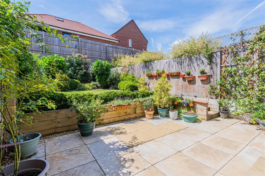 Images for Harvest Road, Market Harborough EAID:oscarjamesapi BID:5