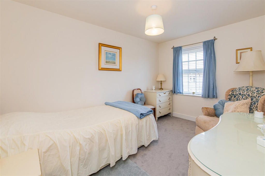 Images for Harvest Road, Market Harborough EAID:oscarjamesapi BID:5