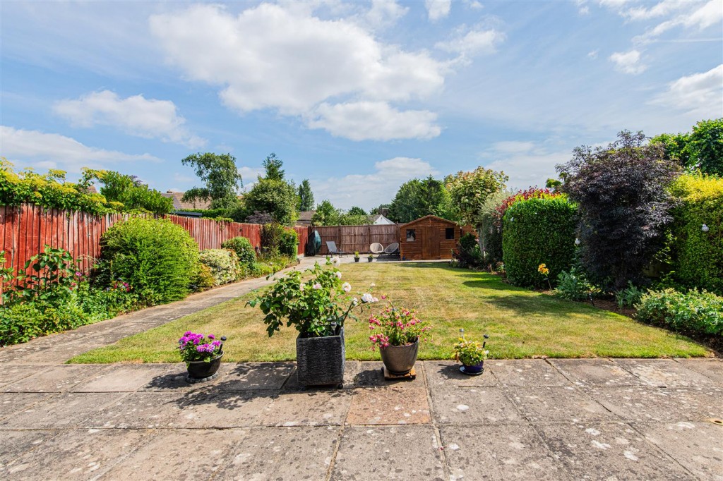 Images for Westhill Drive, Kettering EAID:oscarjamesapi BID:2