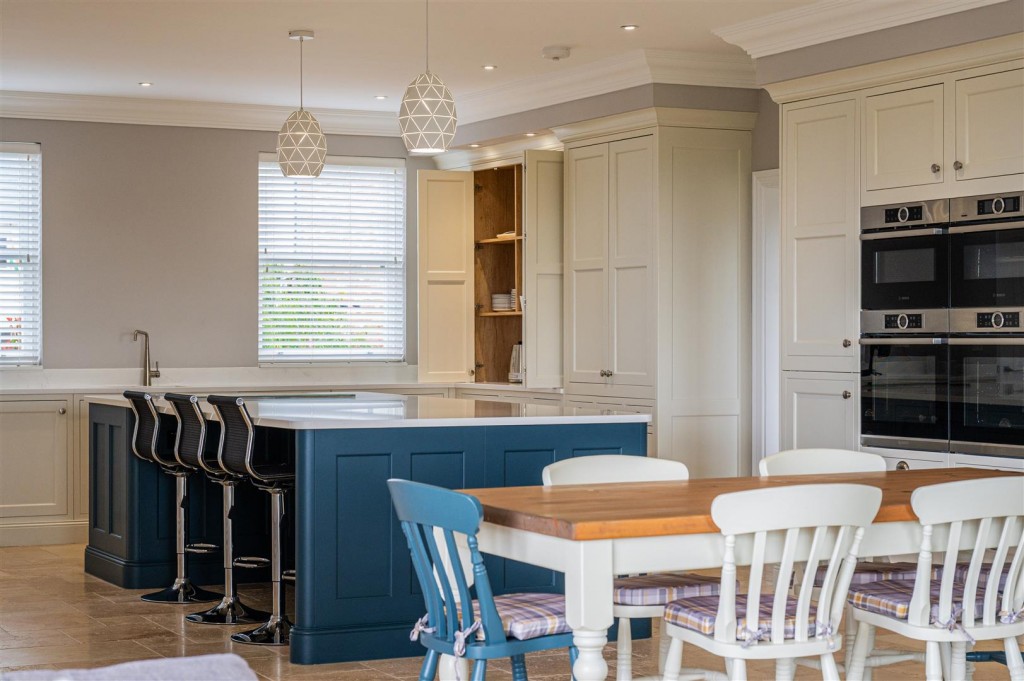 Images for Coles Close, Little Harrowden, Wellingborough EAID:oscarjamesapi BID:3