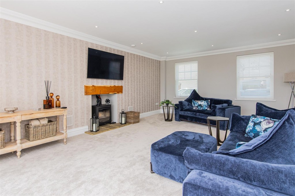 Images for Coles Close, Little Harrowden, Wellingborough EAID:oscarjamesapi BID:3