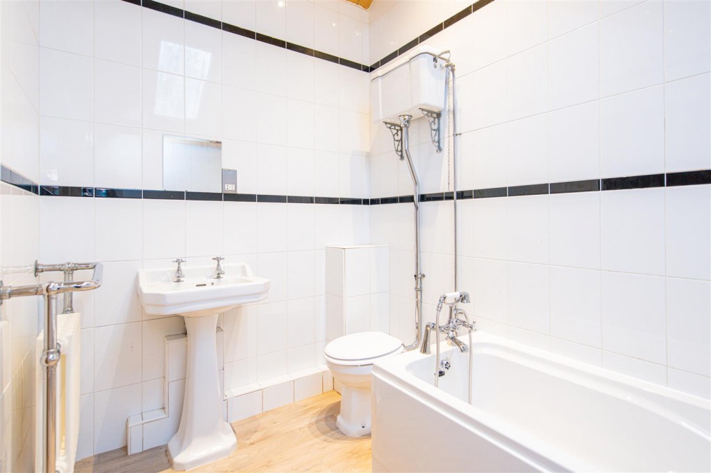 Images for Regent Street, Kettering EAID:oscarjamesapi BID:2