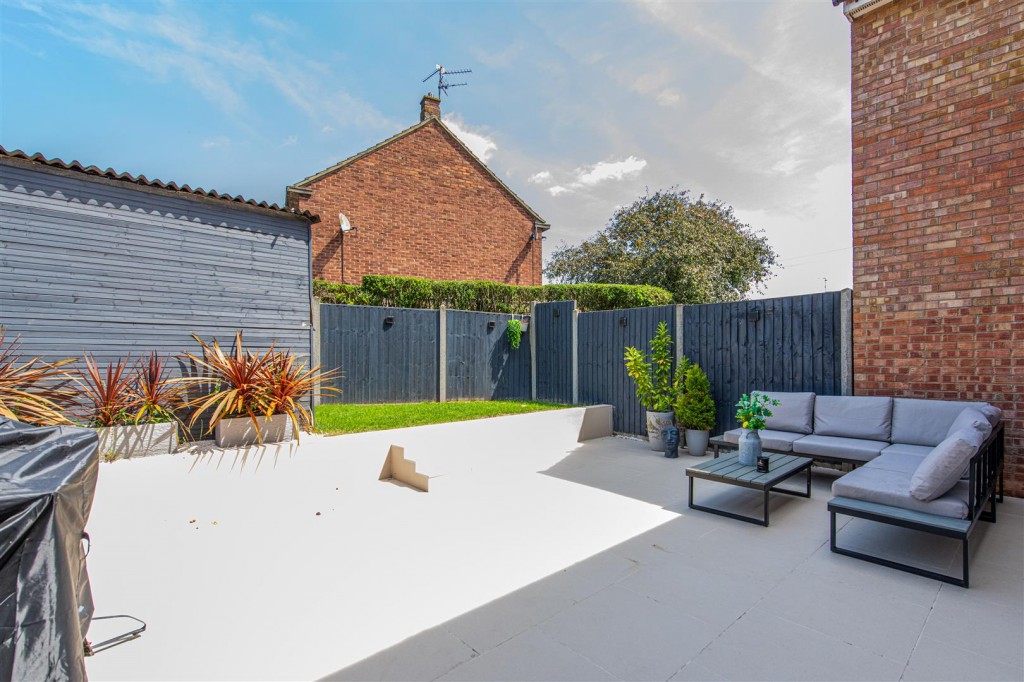 Images for Kingsthorpe Avenue, Corby EAID:oscarjamesapi BID:4