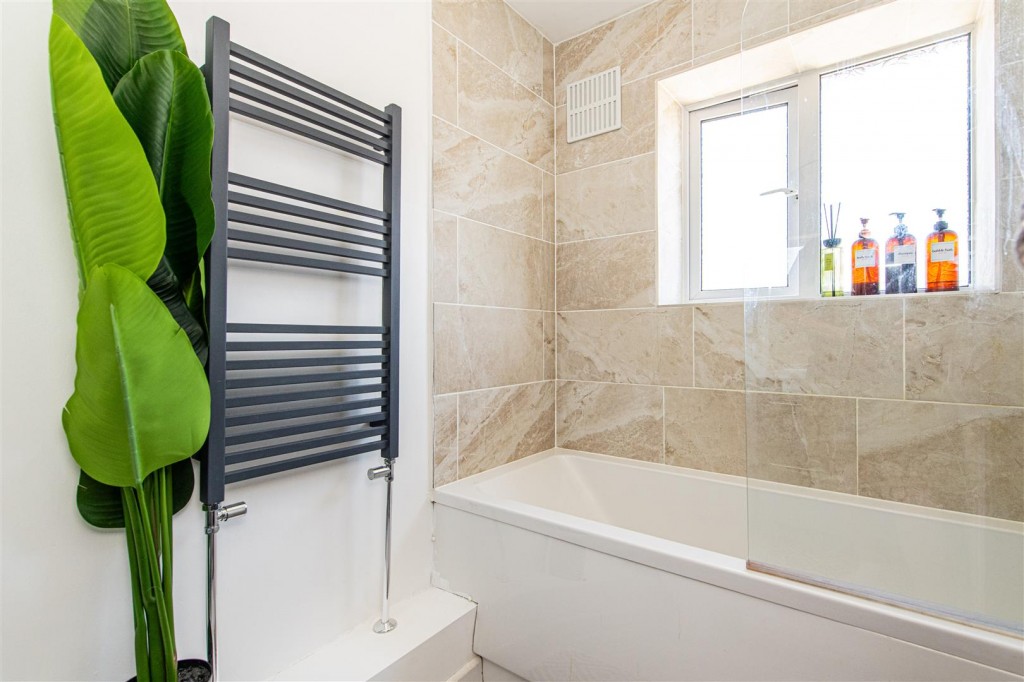Images for Kingsthorpe Avenue, Corby EAID:oscarjamesapi BID:4