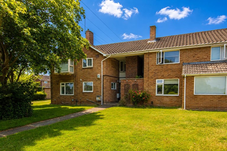 Wimbourne Walk, Corby - EAID:oscarjamesapi, BID:4
