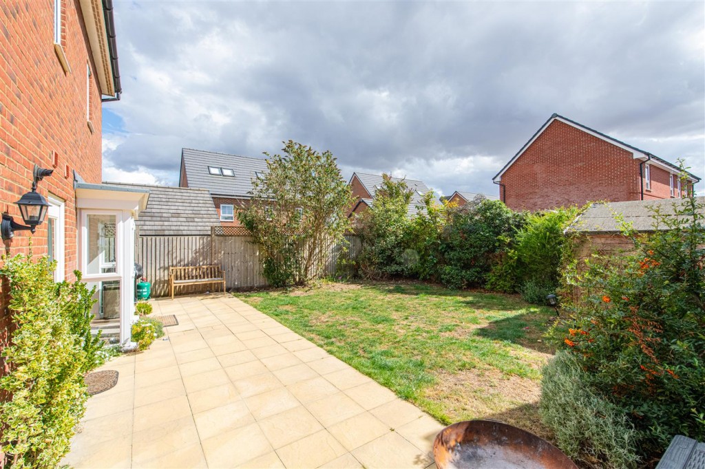 Images for Sulgrave Street, Barton Seagrave, Kettering EAID:oscarjamesapi BID:2