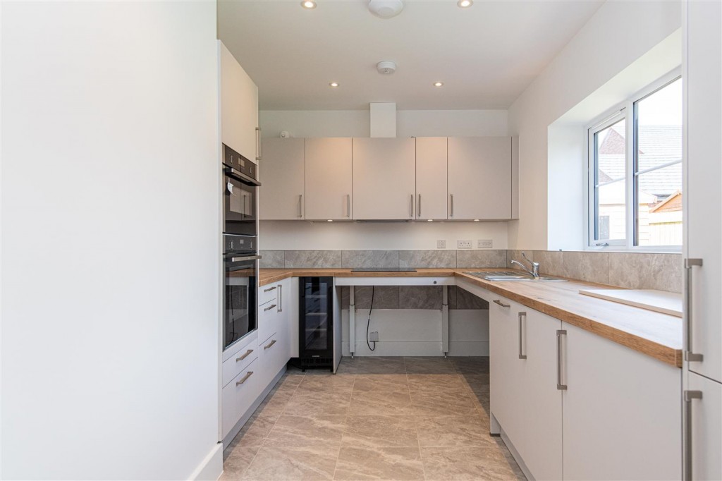 Images for Ahern Close, Bozeat, Wellingborough EAID:oscarjamesapi BID:6