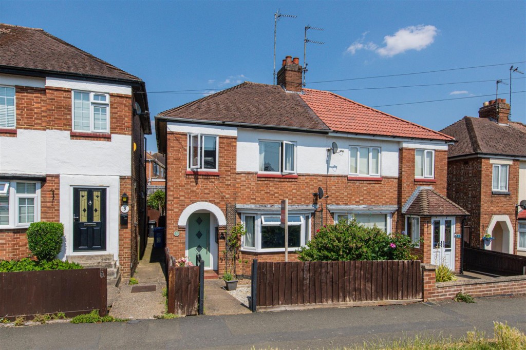 Images for Summerfield Road, Kettering EAID:oscarjamesapi BID:2