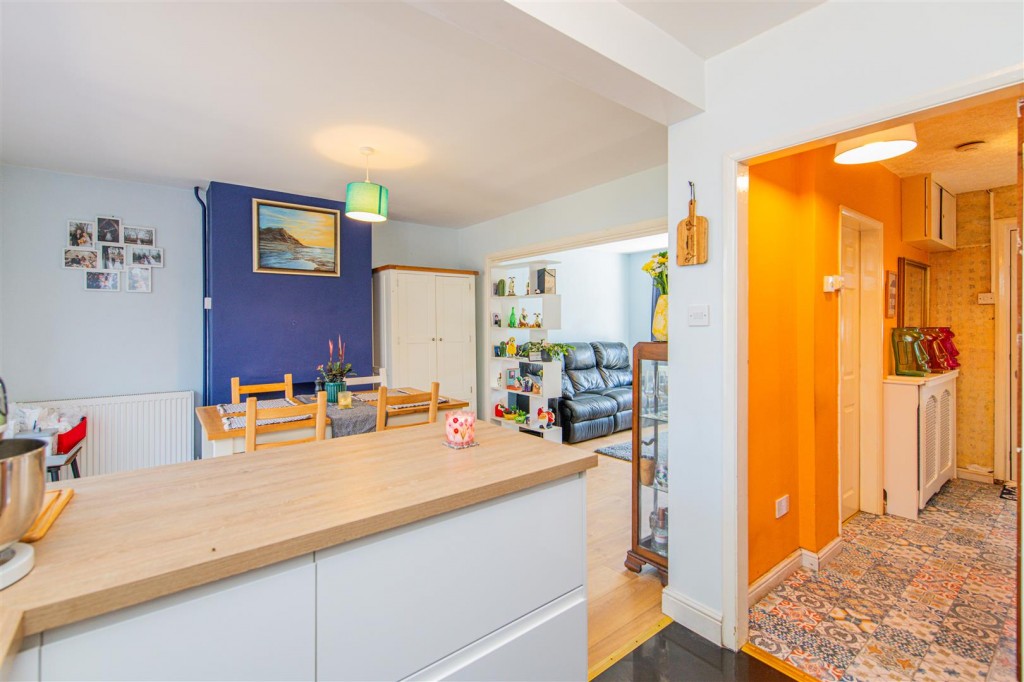 Images for Summerfield Road, Kettering EAID:oscarjamesapi BID:2