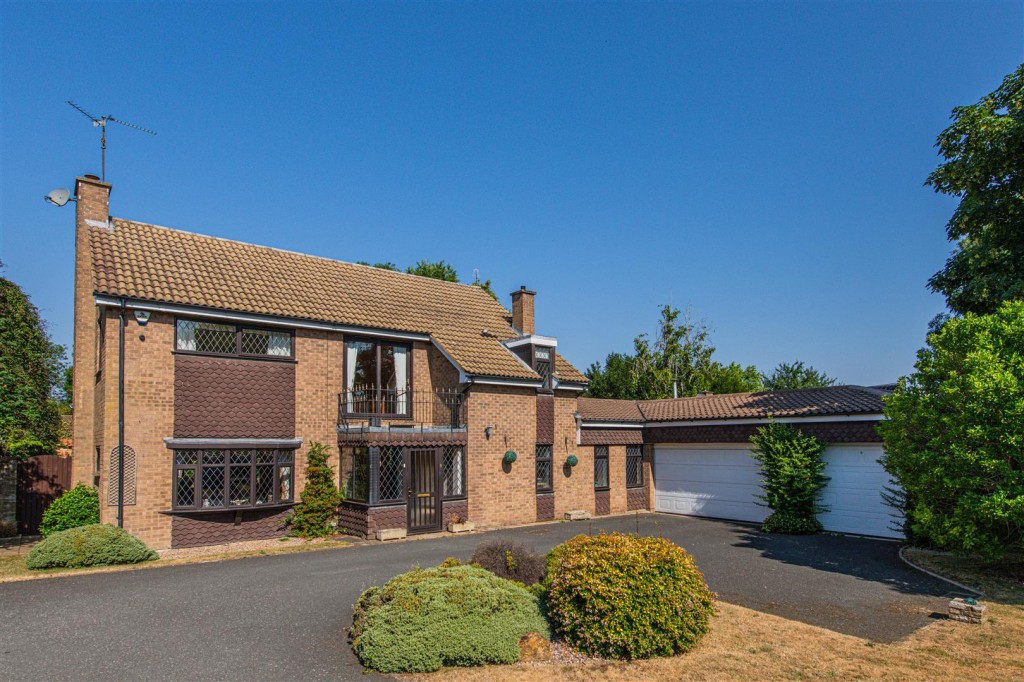Images for Manor Close, Great Harrowden EAID:oscarjamesapi BID:3
