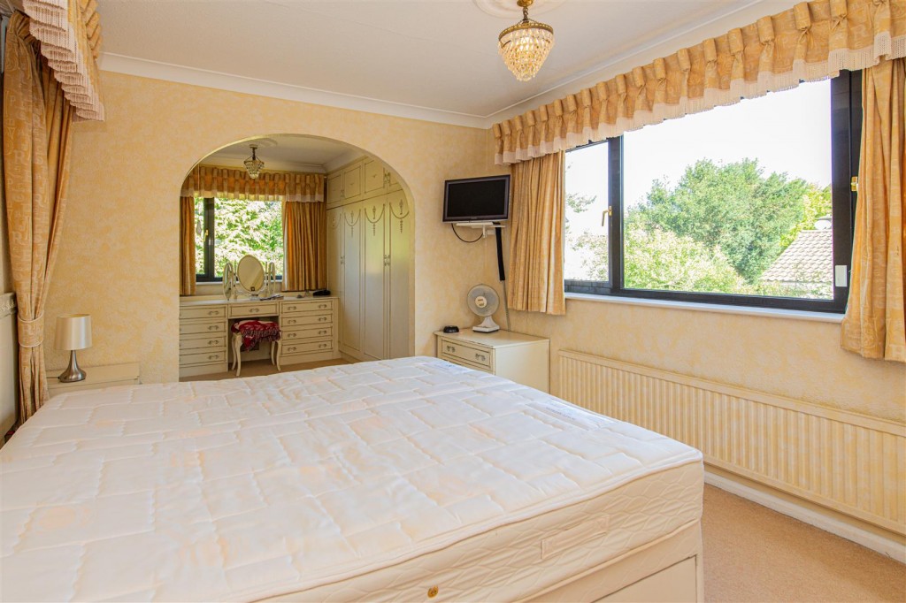 Images for Manor Close, Great Harrowden EAID:oscarjamesapi BID:3