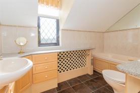 Images for Manor Close, Great Harrowden