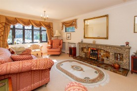 Images for Manor Close, Great Harrowden