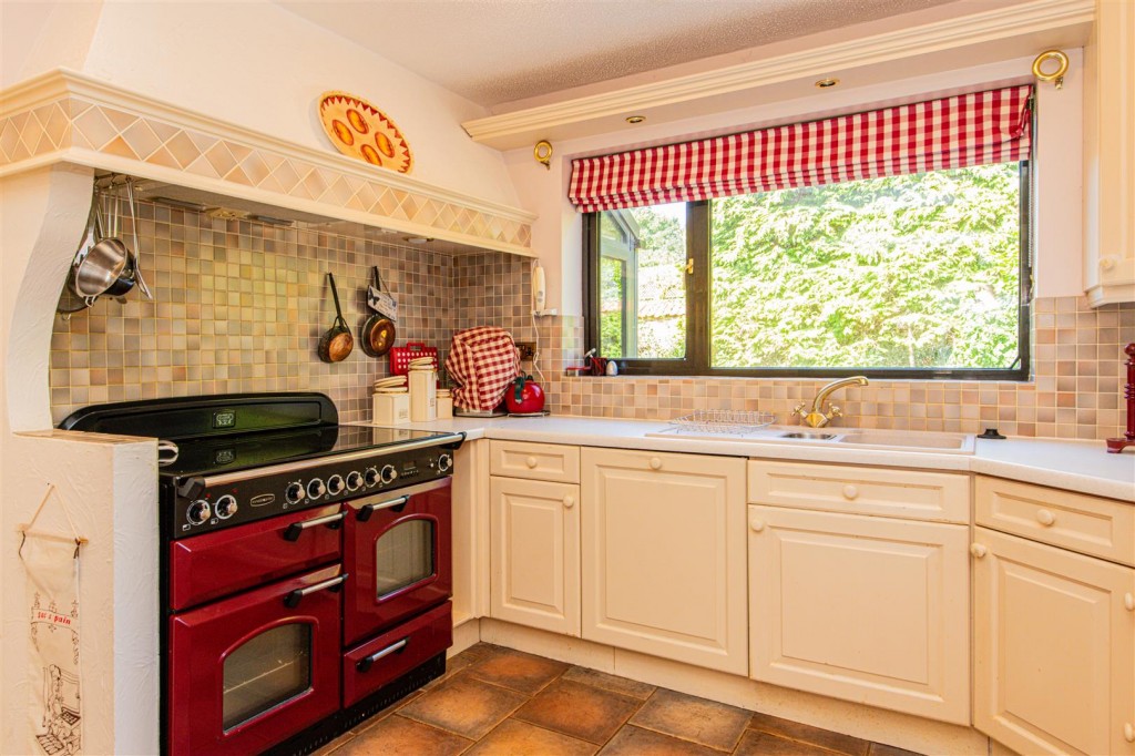 Images for Manor Close, Great Harrowden EAID:oscarjamesapi BID:3