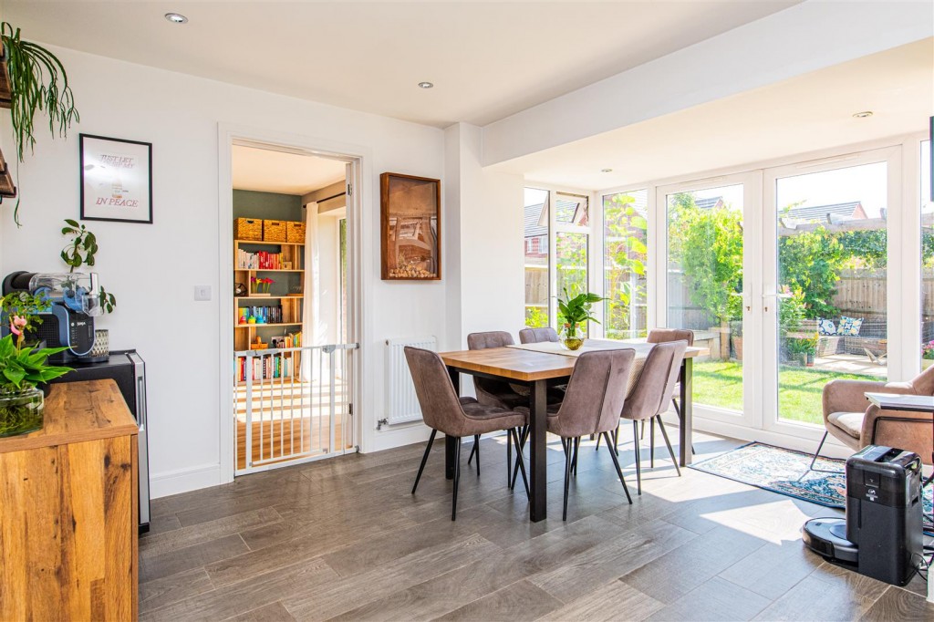 Images for Guiver Drive, Market Harborough EAID:oscarjamesapi BID:5