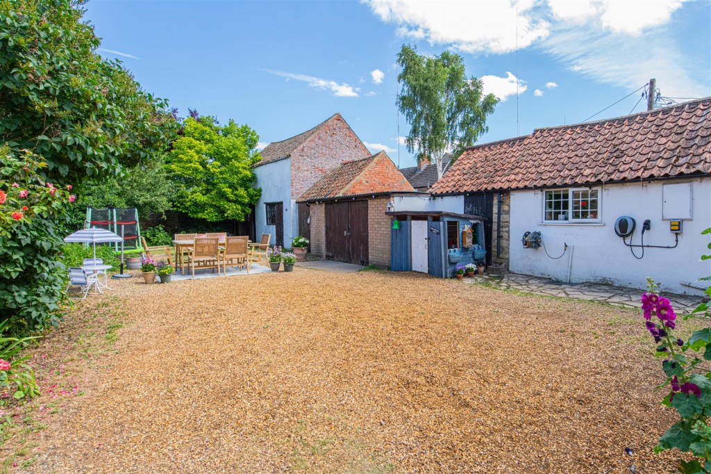 Images for High Street, Chelveston EAID:oscarjamesapi BID:8