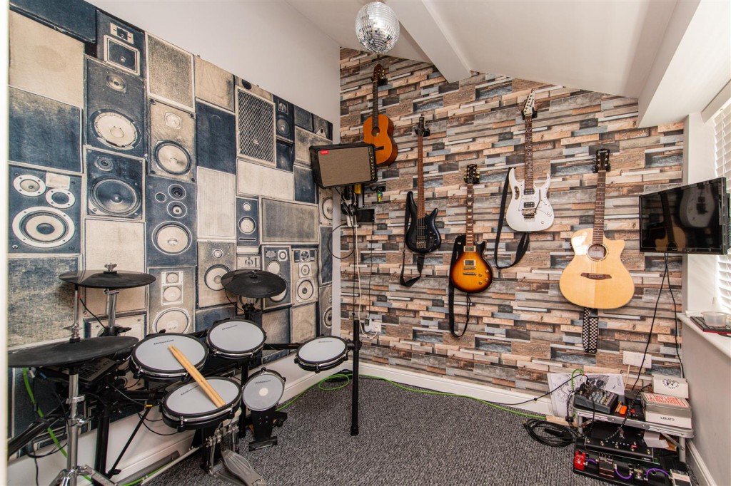 Images for Blake Court, Barton Seagrave EAID:oscarjamesapi BID:2